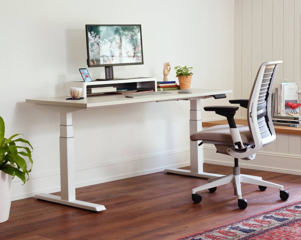Steelcase Solo Sit-to-Stand Desk
